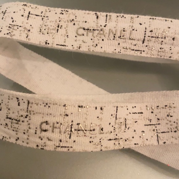 CHANEL 💯%auth- 6ft of logo ribbon in tweet print - Picture 2 of 8